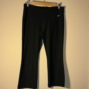 Nike Women’s FIT-DRY Black Size Medium Training Pants